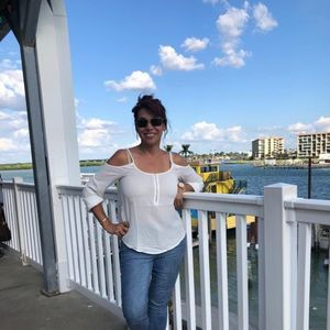 Meet your Posher, Paulina